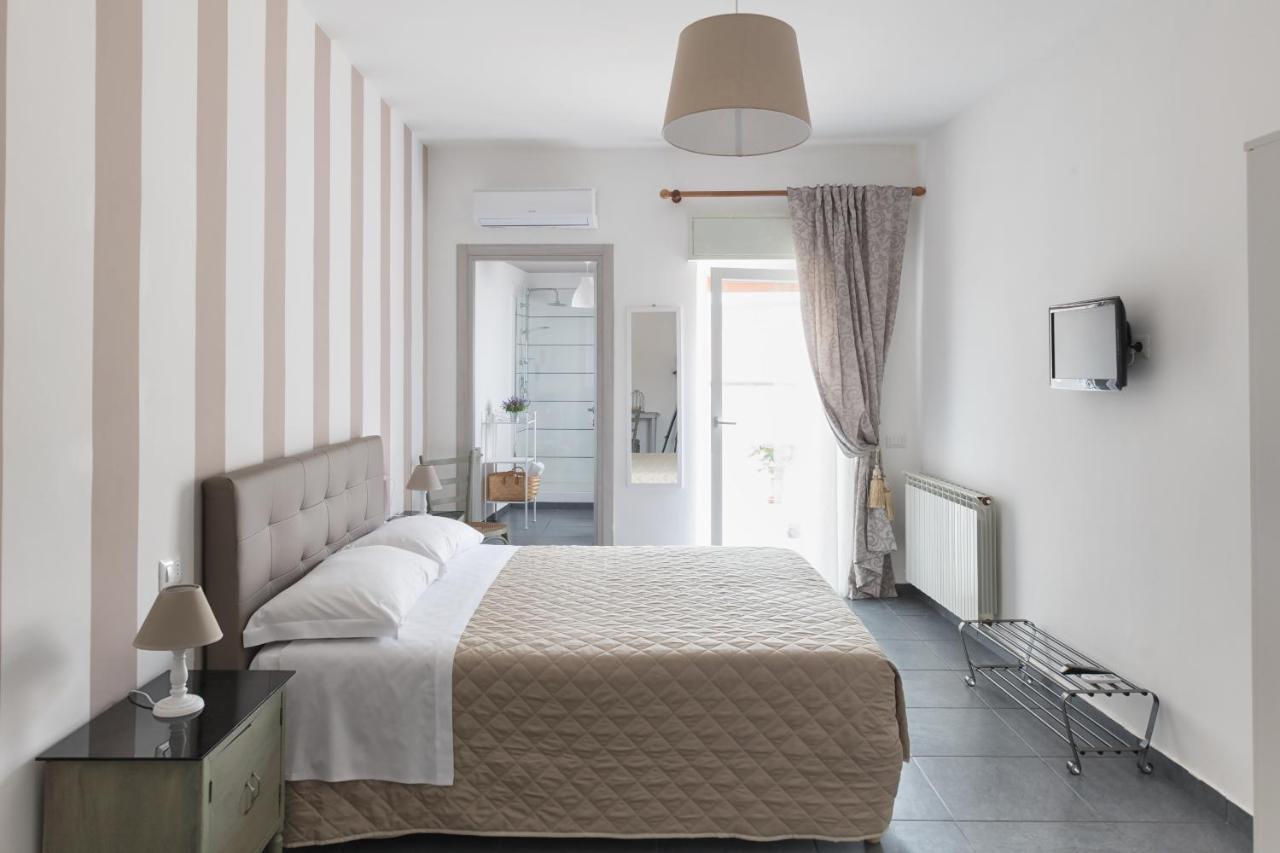 B&B Vicolo Garibaldi Valguarnera Caropepe Ngoại thất bức ảnh